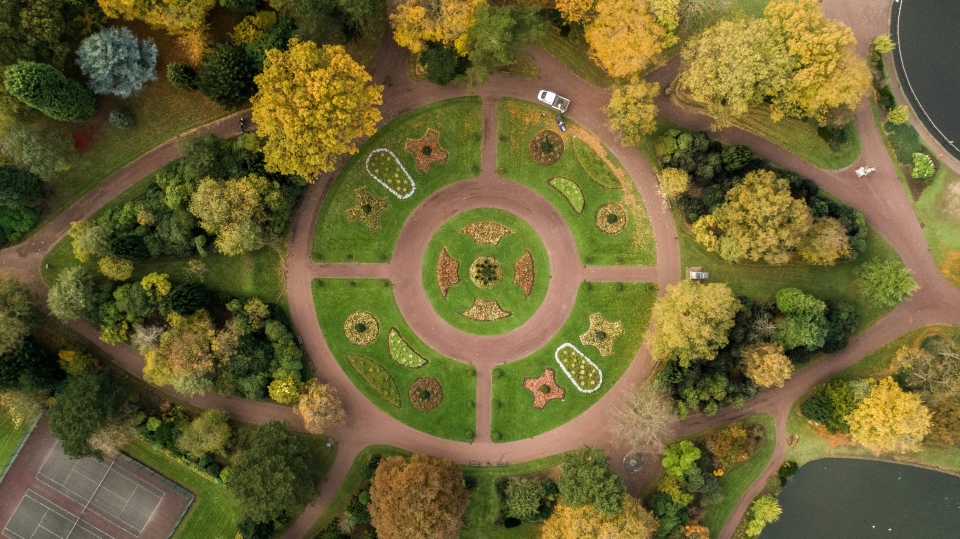 REALCAR project circular economy case study: Collaboration for a closed-loop value chain  | Cambridge Institute for Sustainability Leadership (CISL)