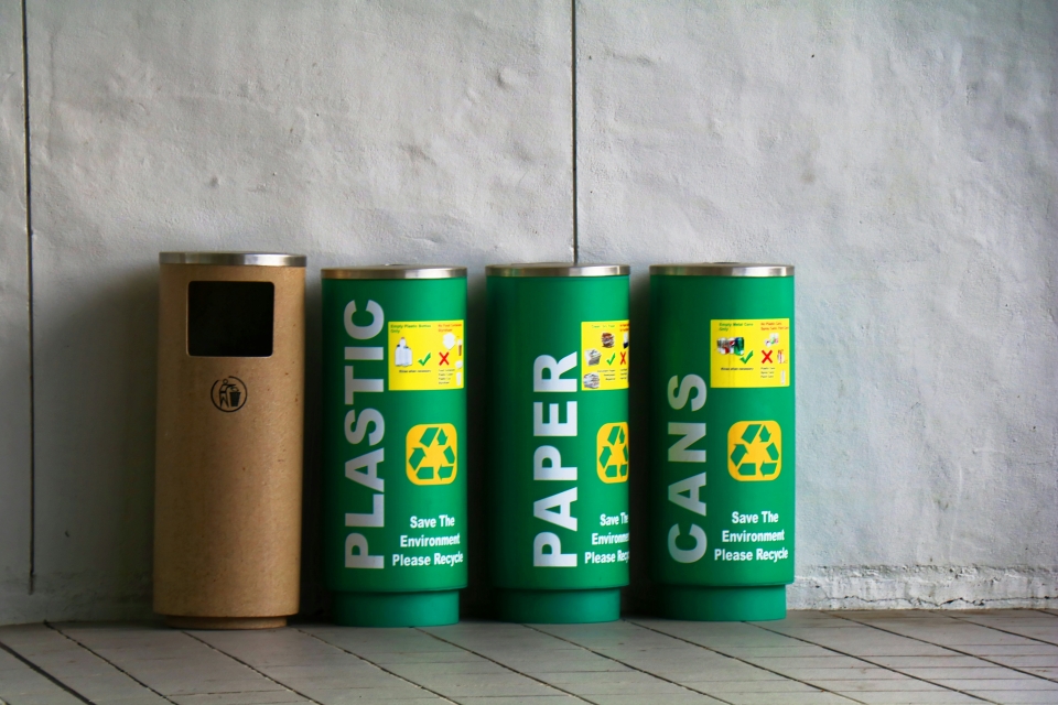 Mainstreaming reusable and refillable packaging in the UK | WRAP